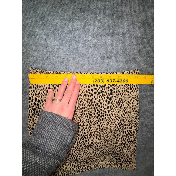Brandy Melville Leopard Mini Skirt Made in Italy Cute Trendy Teen One Size 3 - Picture 4 of 7